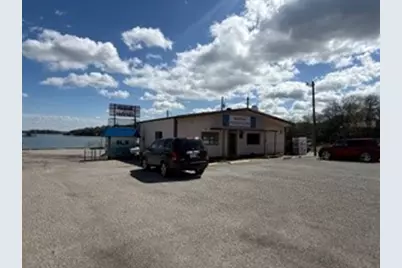 3910 Laramie Trail, Granbury, TX 76048 - Photo 11