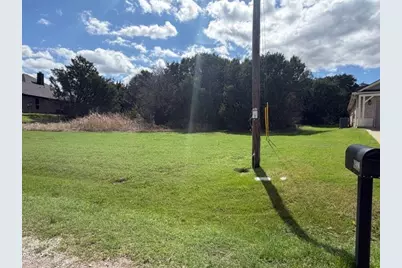 3910 Laramie Trail, Granbury, TX 76048 - Photo 1