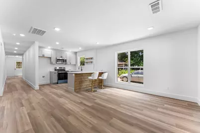 2730 Gladstone Drive, Dallas, TX 75211 - Photo 5