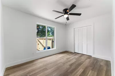 2730 Gladstone Drive, Dallas, TX 75211 - Photo 17