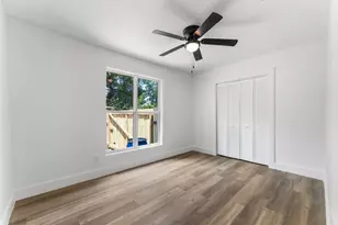 2730 Gladstone Dr, Dallas, TX 75211 - Photo 17