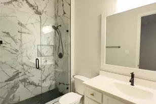 8821 Autumn Lake Trl, McKinney, TX 75071 - Photo 23