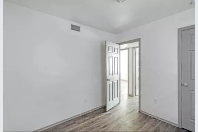 916 Isbell Road #D, Fort Worth, TX 76114 - Photo 11