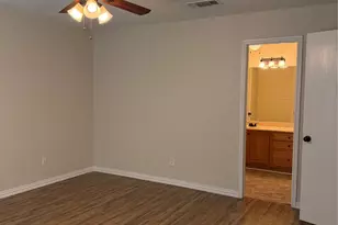 6436 Stonewater Bend Trail, Fort Worth, TX 76179 - Photo 11