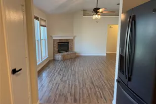 6436 Stonewater Bend Trail, Fort Worth, TX 76179 - Photo 3