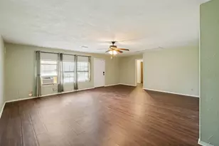 508 S Pedigo St, Pilot Point, TX 76258 - Photo 21