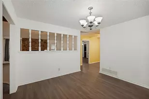 508 S Pedigo St, Pilot Point, TX 76258 - Photo 7