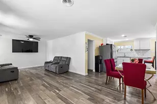 2141 Ridgeview St, Fort Worth, TX 76119 - Photo 13