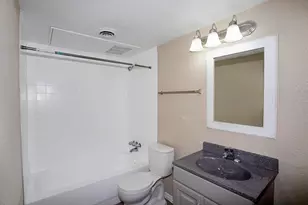 14208 Heritage Cir, Farmers Branch, TX 75234 - Photo 3