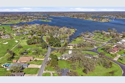 121 Kiowa Drive W, Lake Kiowa, TX 76240 - Photo 35