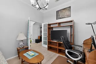 108 Dublin Cir, Waxahachie, TX 75165 - Photo 11