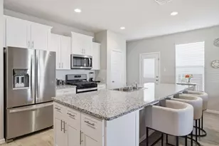 3445 Lake District Ln, Fort Worth, TX 76135 - Photo 5