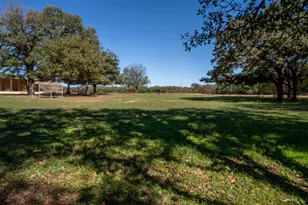 1293 Hcr 1425, Covington, TX 76636 - Photo 23