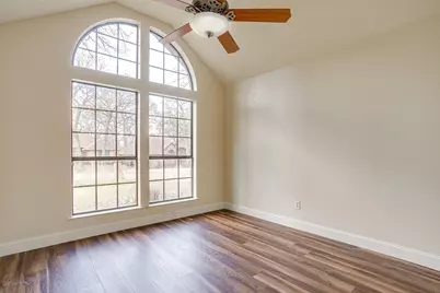 8016 Kendra Lane, North Richland Hills, TX 76182 - Photo 23