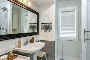 4017 Acapulco St, Irving, TX 75062 - Photo 21