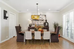 3528 N Versailles Ave, Dallas, TX 75209 - Photo 9