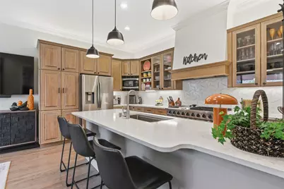 3528 N Versailles Avenue, Dallas, TX 75209 - Photo 13