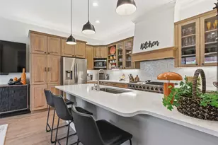 3528 N Versailles Ave, Dallas, TX 75209 - Photo 13