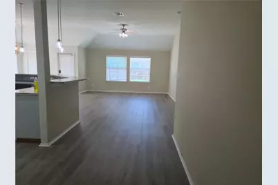 500 Crescent Creek Lane, Fort Worth, TX 76140 - Photo 3