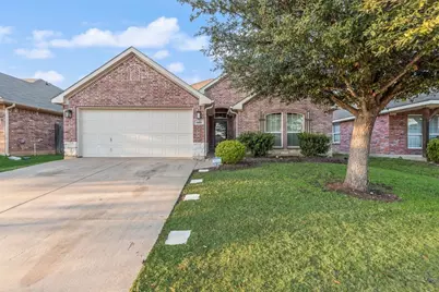 500 Crescent Creek Lane, Fort Worth, TX 76140 - Photo 3