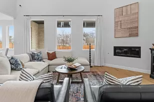 1633 Keneipp Rd, Carrollton, TX 75006 - Photo 9