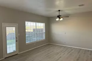 6412 Eagle Nest Dr, Garland, TX 75044 - Photo 9