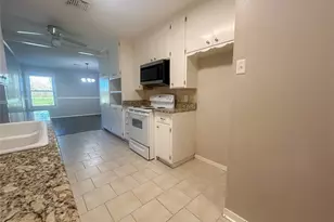 851 Leroy Pkwy, Elm Mott, TX 76640 - Photo 13