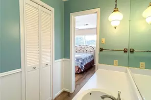 851 Leroy Pkwy, Elm Mott, TX 76640 - Photo 21