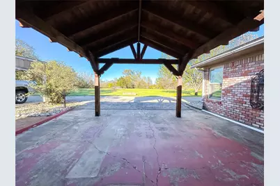 851 Leroy Parkway, Elm Mott, TX 76640 - Photo 9