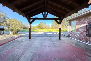 851 Leroy Pkwy, Elm Mott, TX 76640 - Photo 9