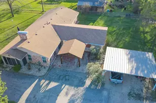 851 Leroy Pkwy, Elm Mott, TX 76640 - Photo 31