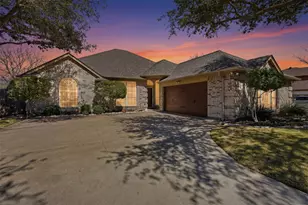 231 Bluff View Ct, Aledo, TX 76008 - Photo 3