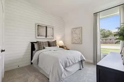 902 Meadow View Drive, Cleburne, TX 76033 - Photo 5