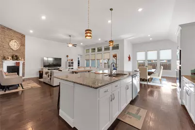 11836 Prudence Drive, Fort Worth, TX 76052 - Photo 9