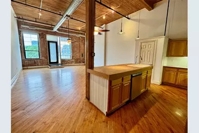 3026 Commerce Street #205, Dallas, TX 75226 - Photo 11