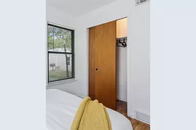 1007 Epenard Street, Dallas, TX 75211 - Photo 11