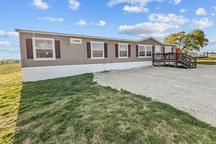 303 Mesa Rdg, Decatur, TX 76234 - Photo 1