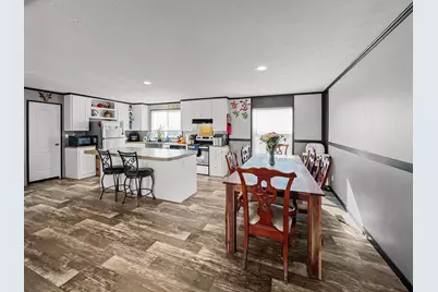 303 Mesa Ridge, Decatur, TX 76234 - Photo 5