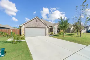 949 Avagail Ave, Springtown, TX 76082 - Photo 39