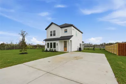 9480 Sandyland Boulevard, Dallas, TX 75217 - Photo 27