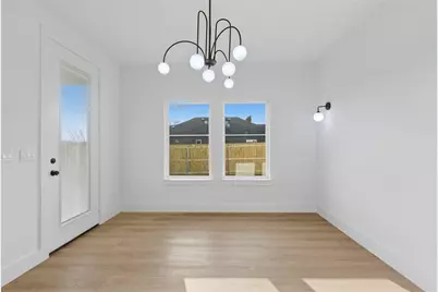 9480 Sandyland Boulevard, Dallas, TX 75217 - Photo 11