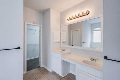 2728 Cameron Bay Drive, Lewisville, TX 75056 - Photo 9