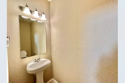 725 Hartsfield, Aubrey, TX 76227 - Photo 17