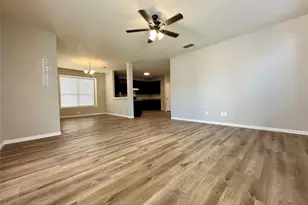 725 Hartsfield, Aubrey, TX 76227 - Photo 13