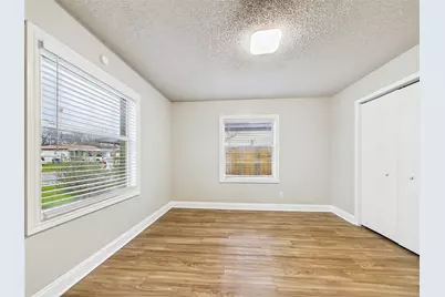 500 Crandle Drive, White Settlement, TX 76108 - Photo 13