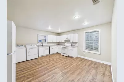 500 Crandle Drive, White Settlement, TX 76108 - Photo 9