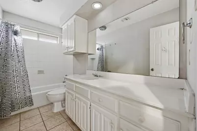 2004 Glen Creek Court, Arlington, TX 76015 - Photo 19