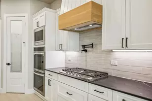 4510 Matador Ranch Ct, Waxahachie, TX 75165 - Photo 5