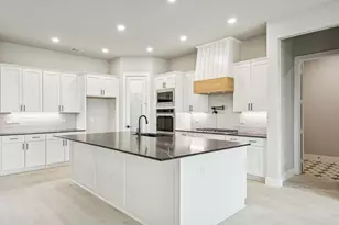 4510 Matador Ranch Ct, Waxahachie, TX 75165 - Photo 3