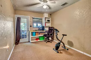 116 Nottingham Cir, Bridgeport, TX 76426 - Photo 25